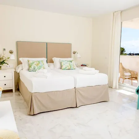 Sleeps 10 With Pool Air Con And Wifi וילה